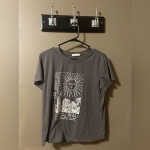 romwe small grey shirt
